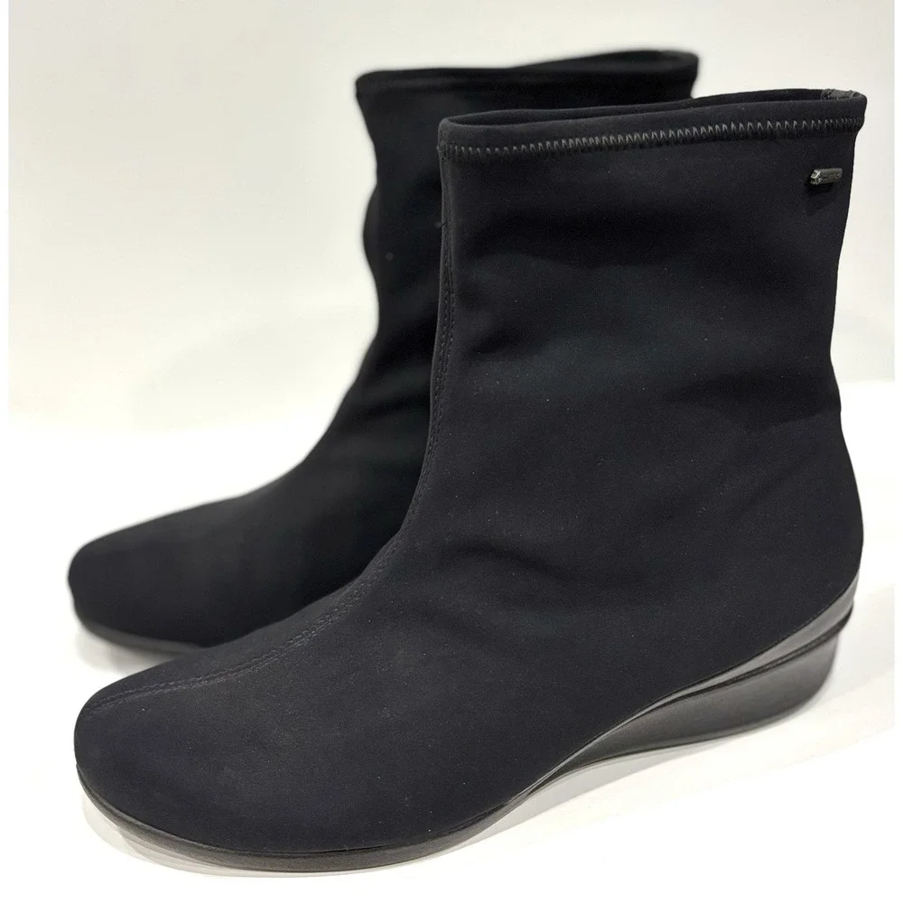 ECCO Women's Black Gore-Tex Stretch Ankle Boots EU 41 Low Wedge Slip-On